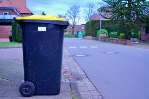 | Clean Cans Is Your Neighborhood Trash Can Cleaning Service, Serving Residential And Commercial Customers In Central Florida! Sign Up Online Today!
