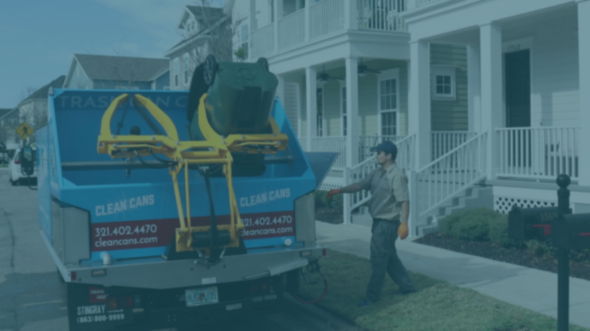 Trash Can Cleaning in Central Florida! Clean Cans™