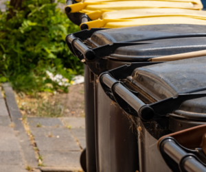 | Clean Cans Is Your Neighborhood Trash Can Cleaning Service, Serving Residential And Commercial Customers In Central Florida! Sign Up Online Today!